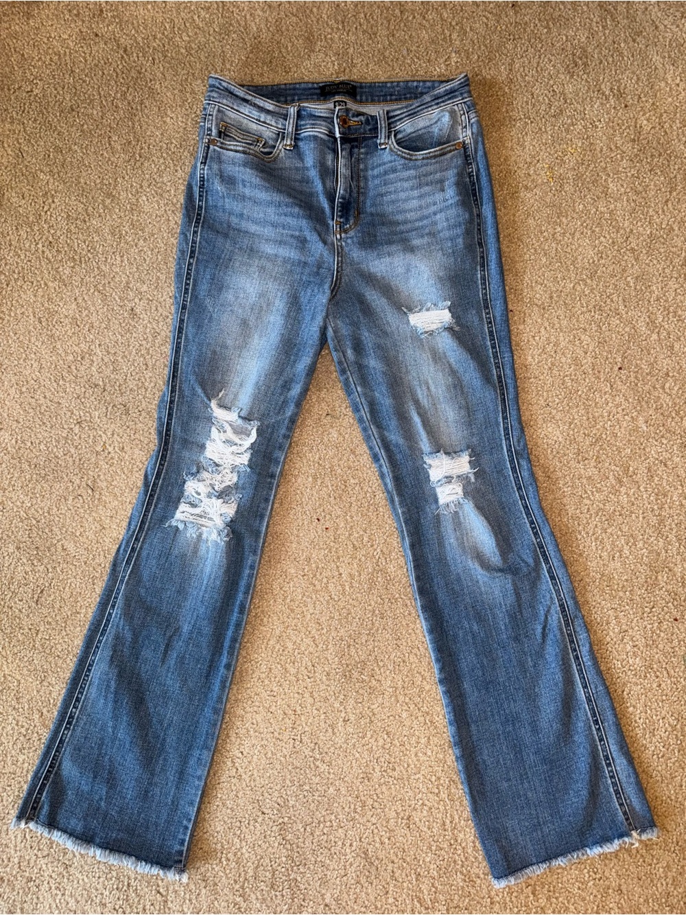Judy Blue distressed jeans